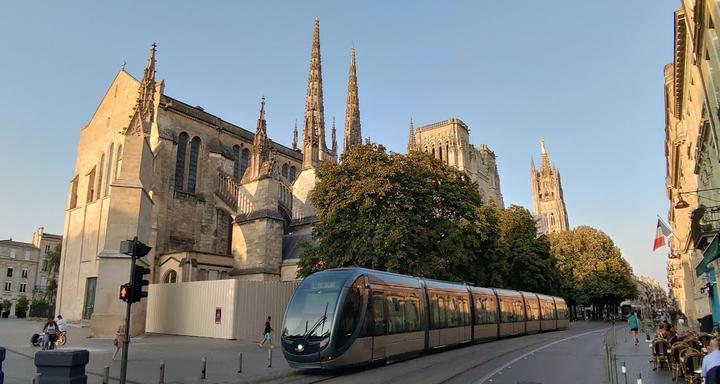 Bordeaux & Friends